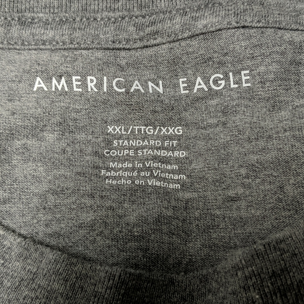 Pair of American Eagle LOVE T-shirts XXL - Picture 4 of 7